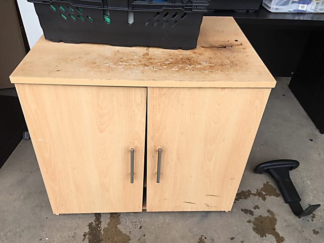 Waste cabinet