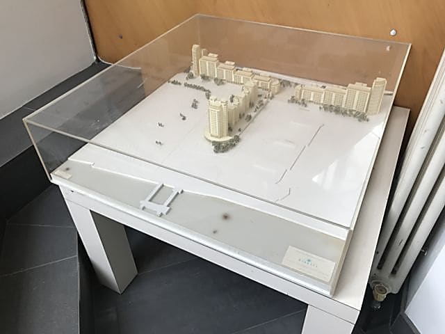 white wooden desk with drawer