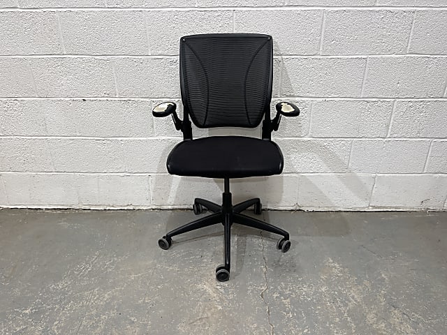 Humanscale Diffrient world chair 