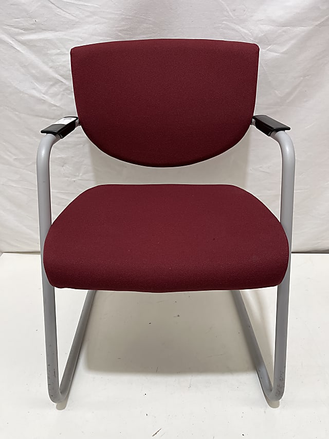 Pledge Meeting room chair