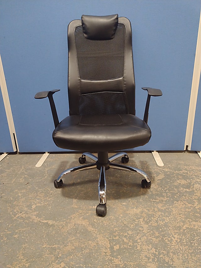 Black leather office operator managers chair 