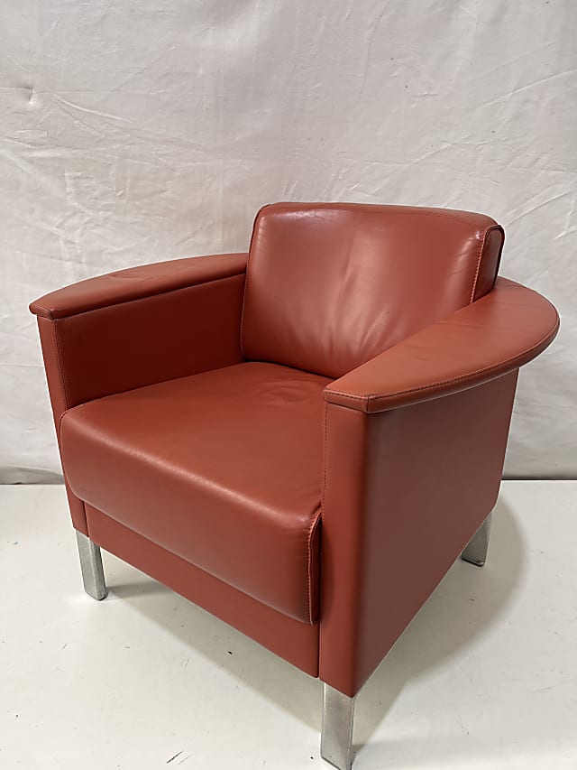 Kusch and co leather chair