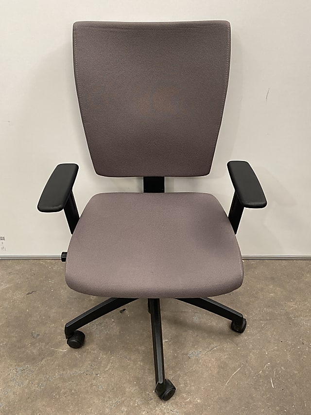 Full grey Task chair