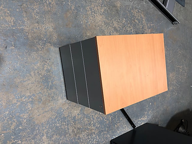 Metal pedestal with wood top