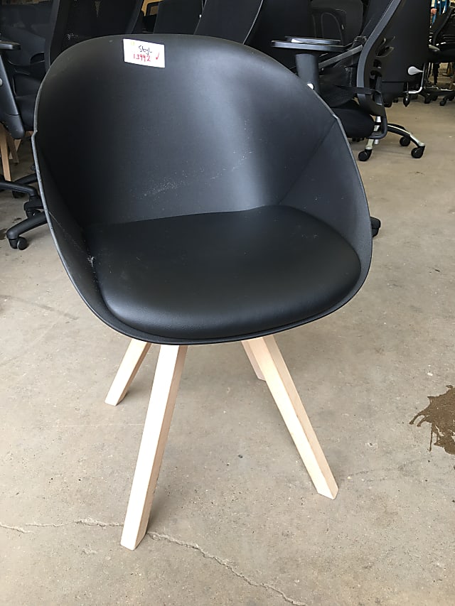 Leather soft pad Eames style chair