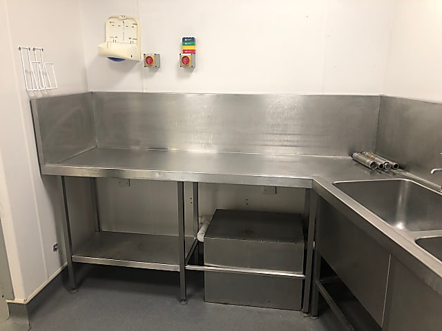 Commercial stainless steel work surface