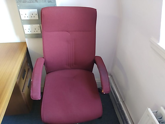 pink task chair