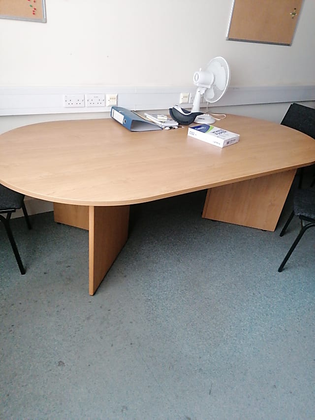 Meetingroom table