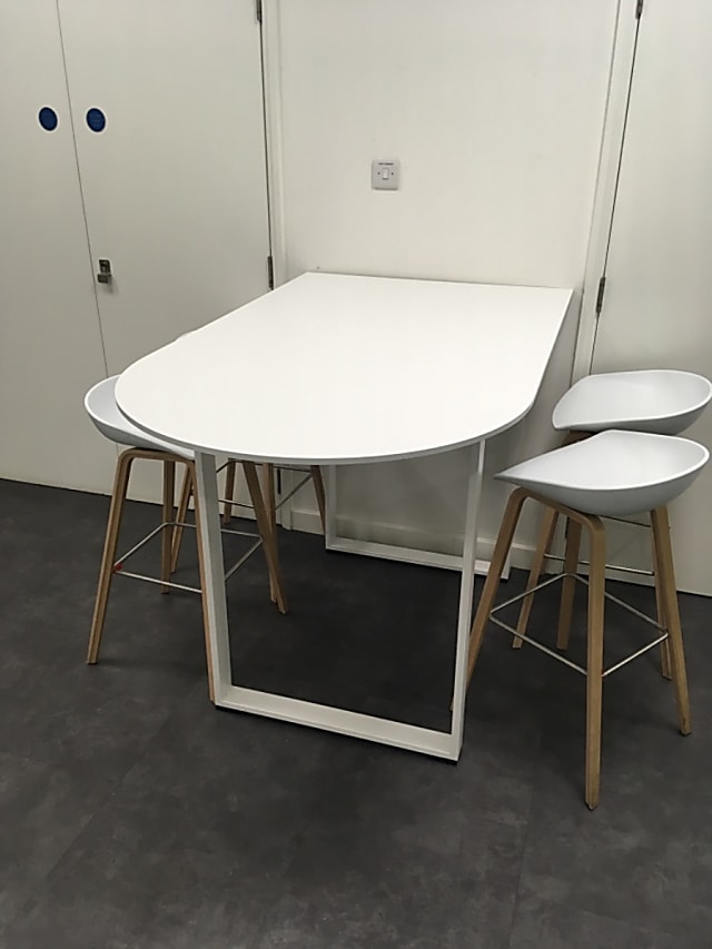 Breakfast bar meeting table