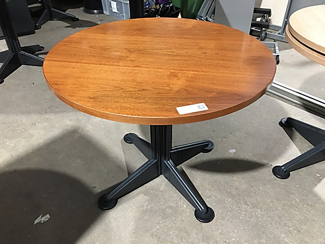 Round wooden coffee meeting table