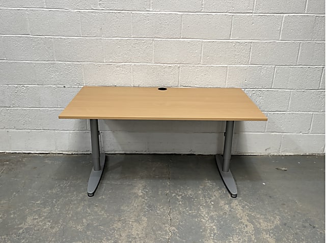 Kinnarps Desk 160cm