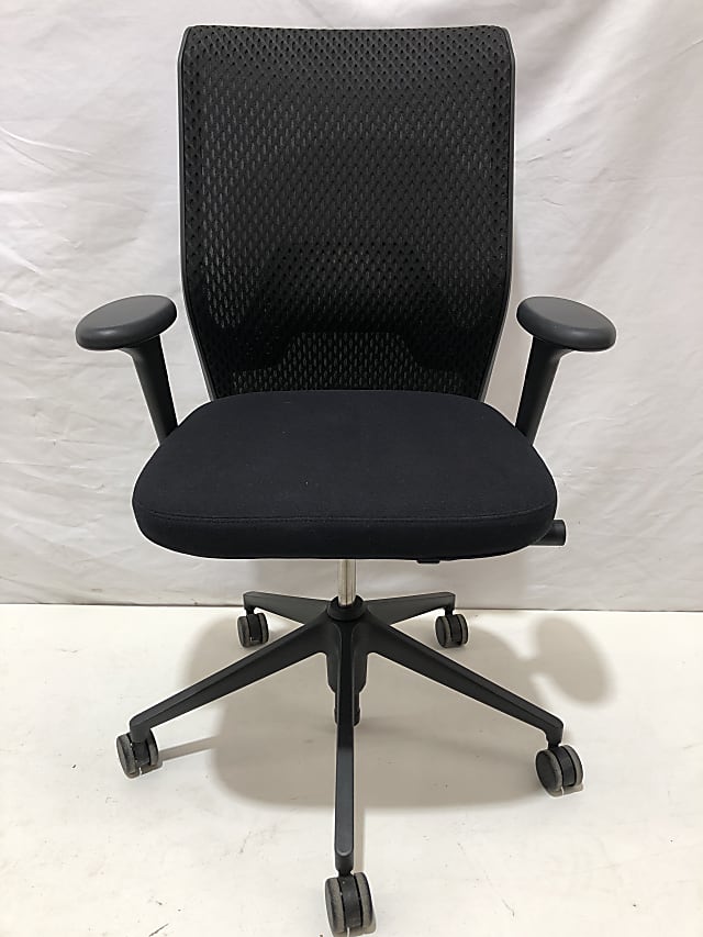 Vitra ID mesh back office operator task chair