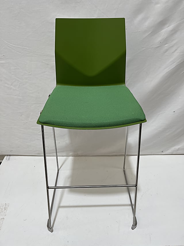 Ocee design Fourcast High bar stool Green chair