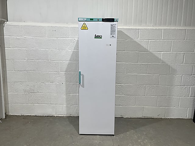 LEC Control Plus pharmacy medical fridge