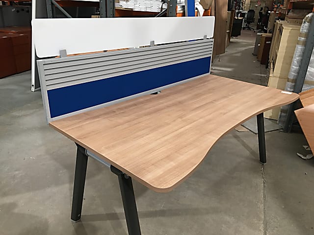 Office desk 180cm with screen divider 