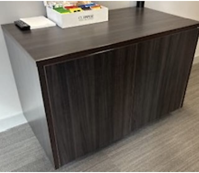 2 door wooden credenza cabinet