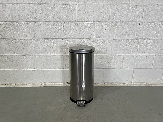 Simple Human Peddle bin