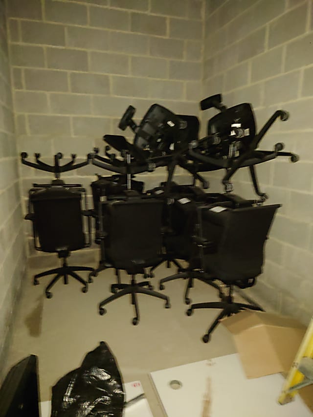 Operator chair 