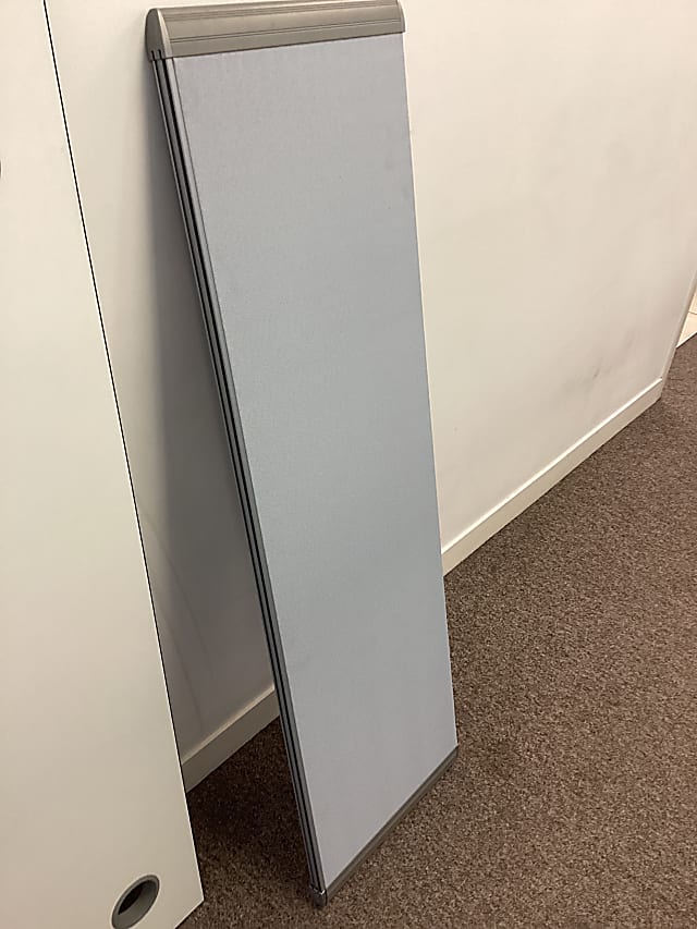 1400 wide desk divider