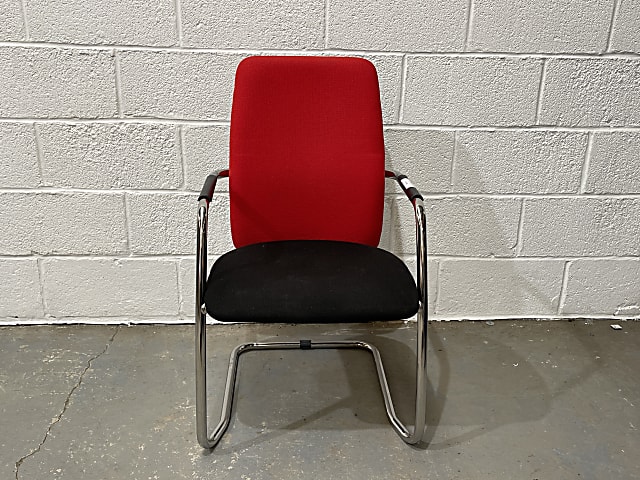 Ergo Alba red and black meeting chair