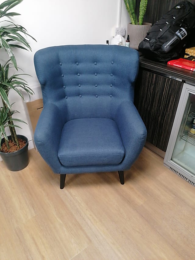 Nr arm chair