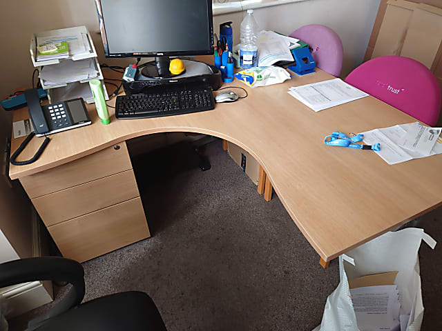 L shaped desk