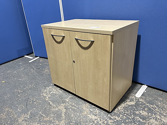 Lateral filing storage cabinet 