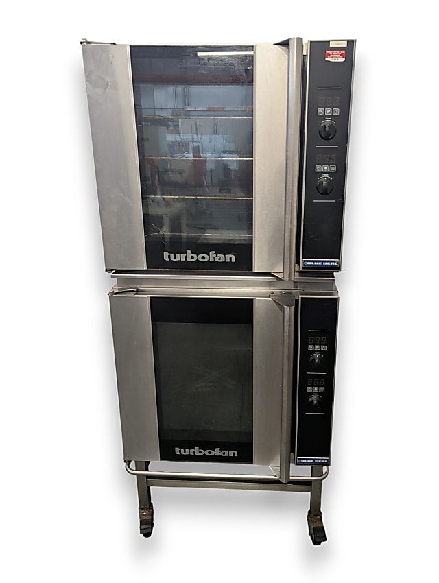 Blue Seal Turbofan Double Convection Oven on Castors