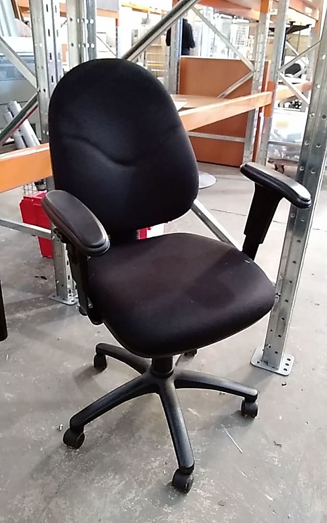 1 skippedChair