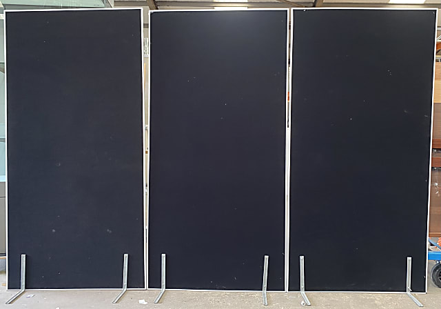 3 standing room dividers