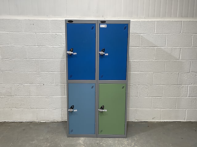 AC Ne COAT 2 x 2 door lockers 