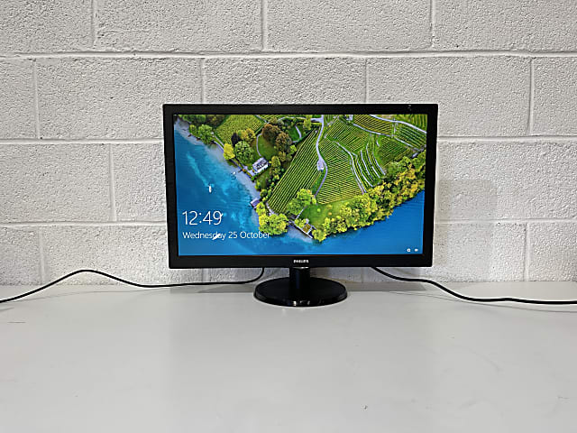 Phillips 27 inch 273V5L monitor 