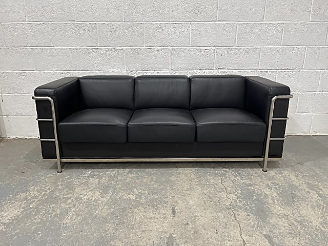 Le Corbusier-Style LC3 3 Seater Grand Black Leather Sofa 