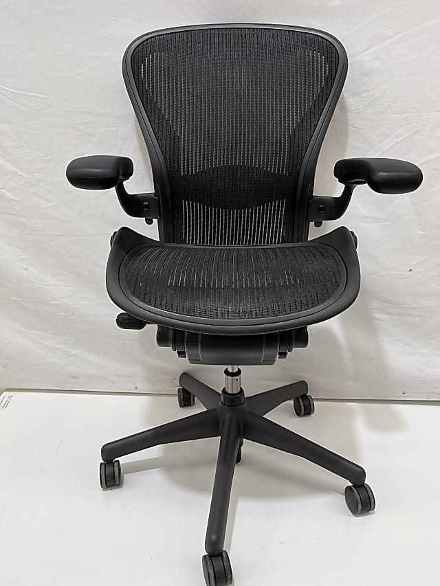 Herman miller aeron mk 2 fully loaded chair Size B