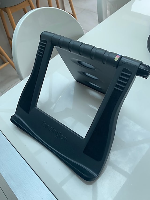 Laptop holder