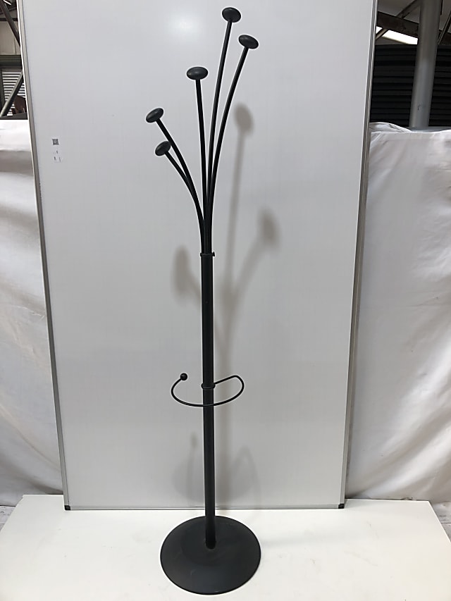 coat stand