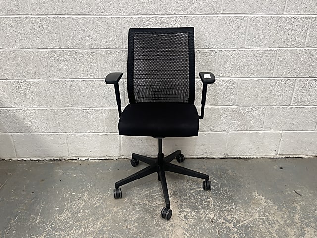 Steelcase Think Mesh Back office chair