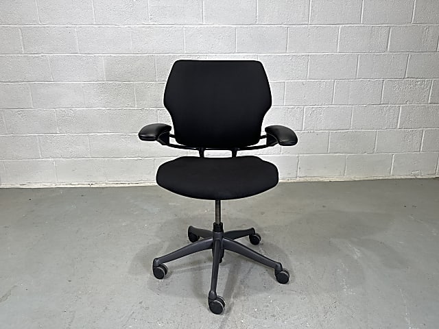 Humanscale freedom task chair