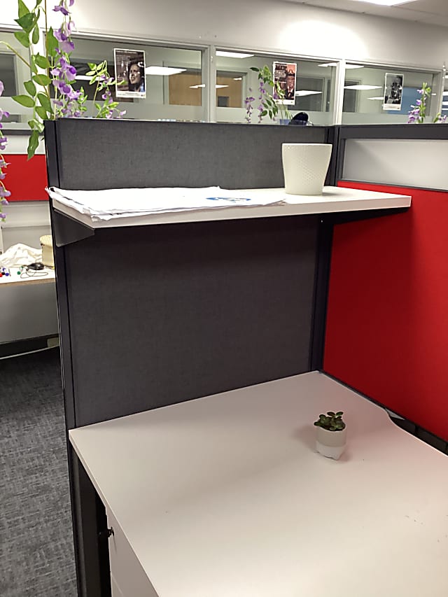 Side Desk divider inside separator