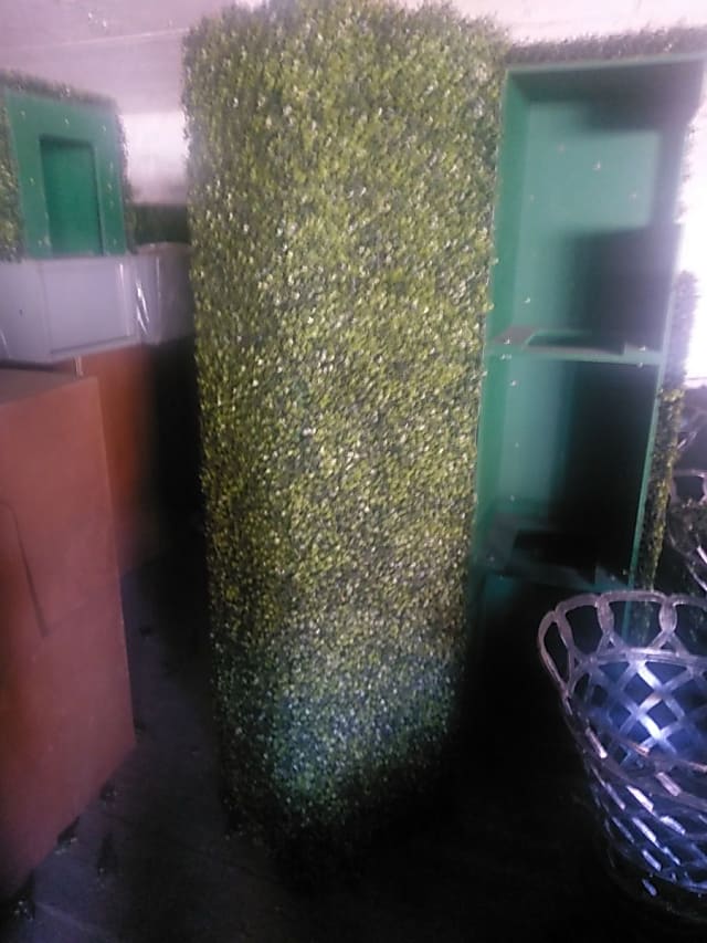 Astroturf sports pillar