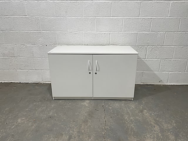 white wooden cabinet