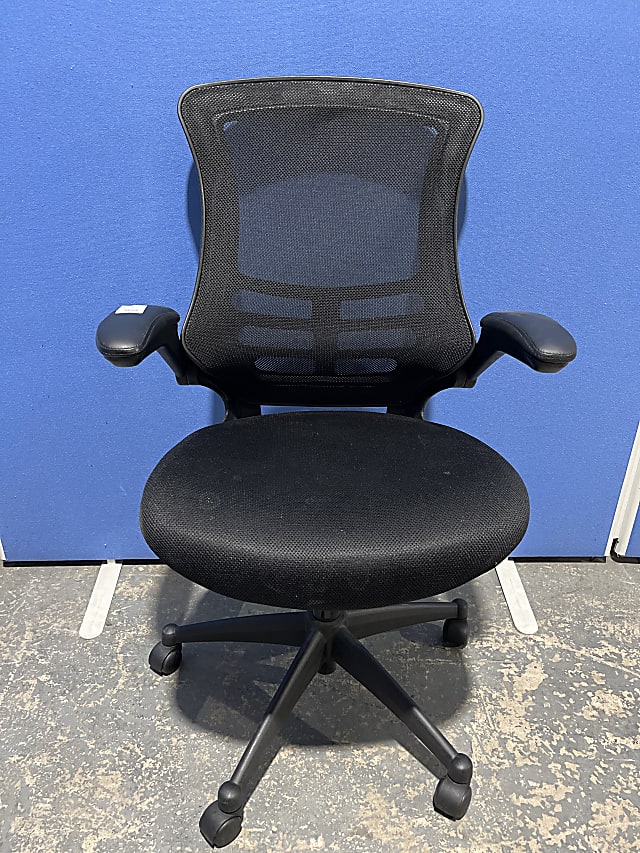 Black mesh back operator Office chair