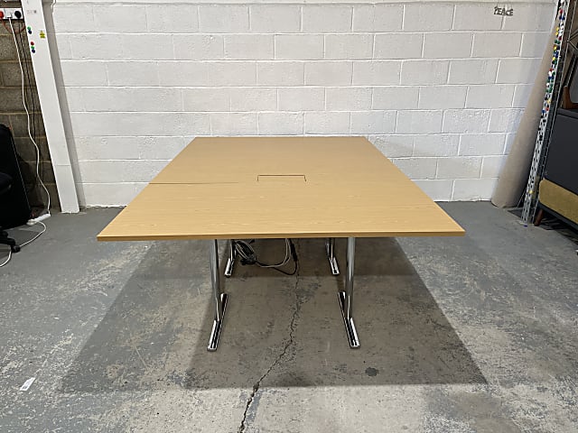 Folding Flip Meeting room table