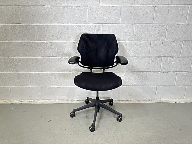 Humanscale Freedom Operator Chair