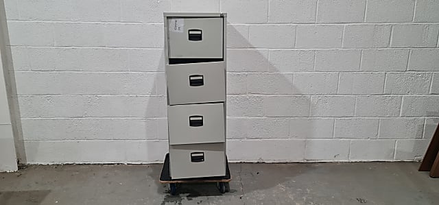 Metal filling cabinet