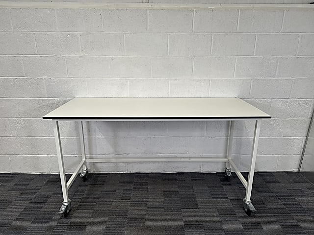 TRESPA Mobile Lab bench 180cm