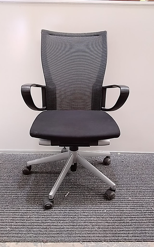 Haworth Comforto task operator chair on wheels(grey)