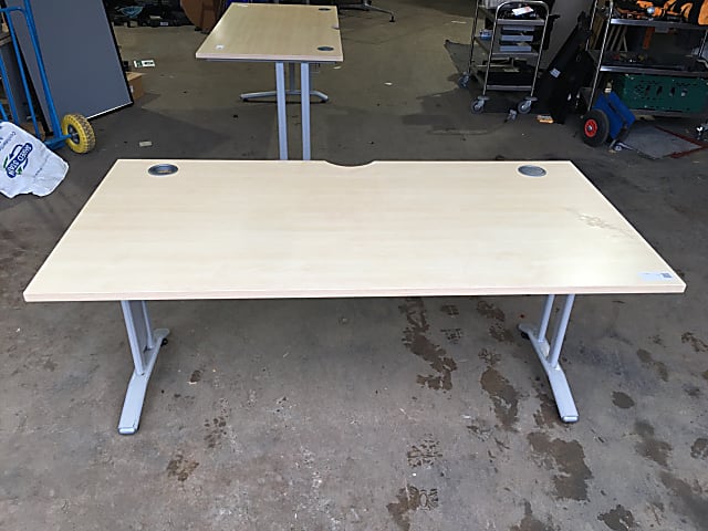 Office desk 160cm wide