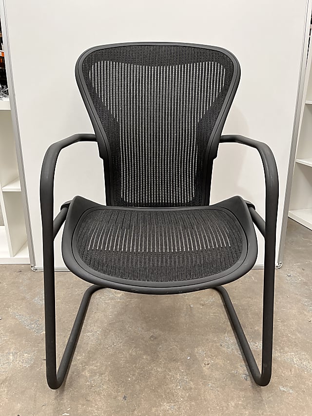 Herman Miller Aeron Cantilever meeting chair Size B