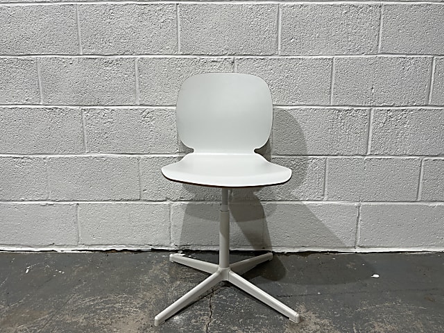 IKEA svenbertil swivel chair